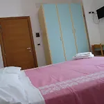 Luana Hotel