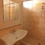 Luana Hotel *