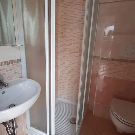 卢阿纳酒店 酒店 *