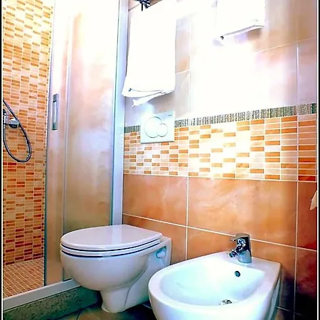 Luana Hotel *