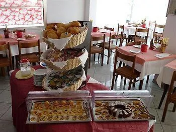 Hotel Luana *