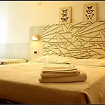 Otel Luana *